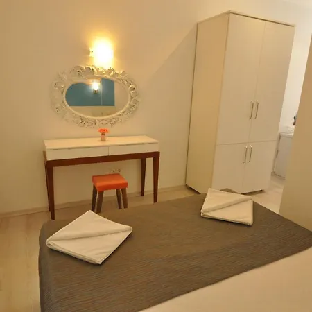 Greenpark Vılla 2*